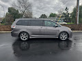 2020 Toyota Sienna SE